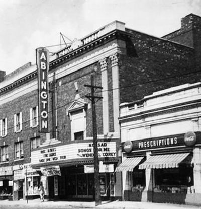 Gold Coast Theatre - Old Photo (newer photo)
